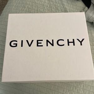 Givenchy Sneakers